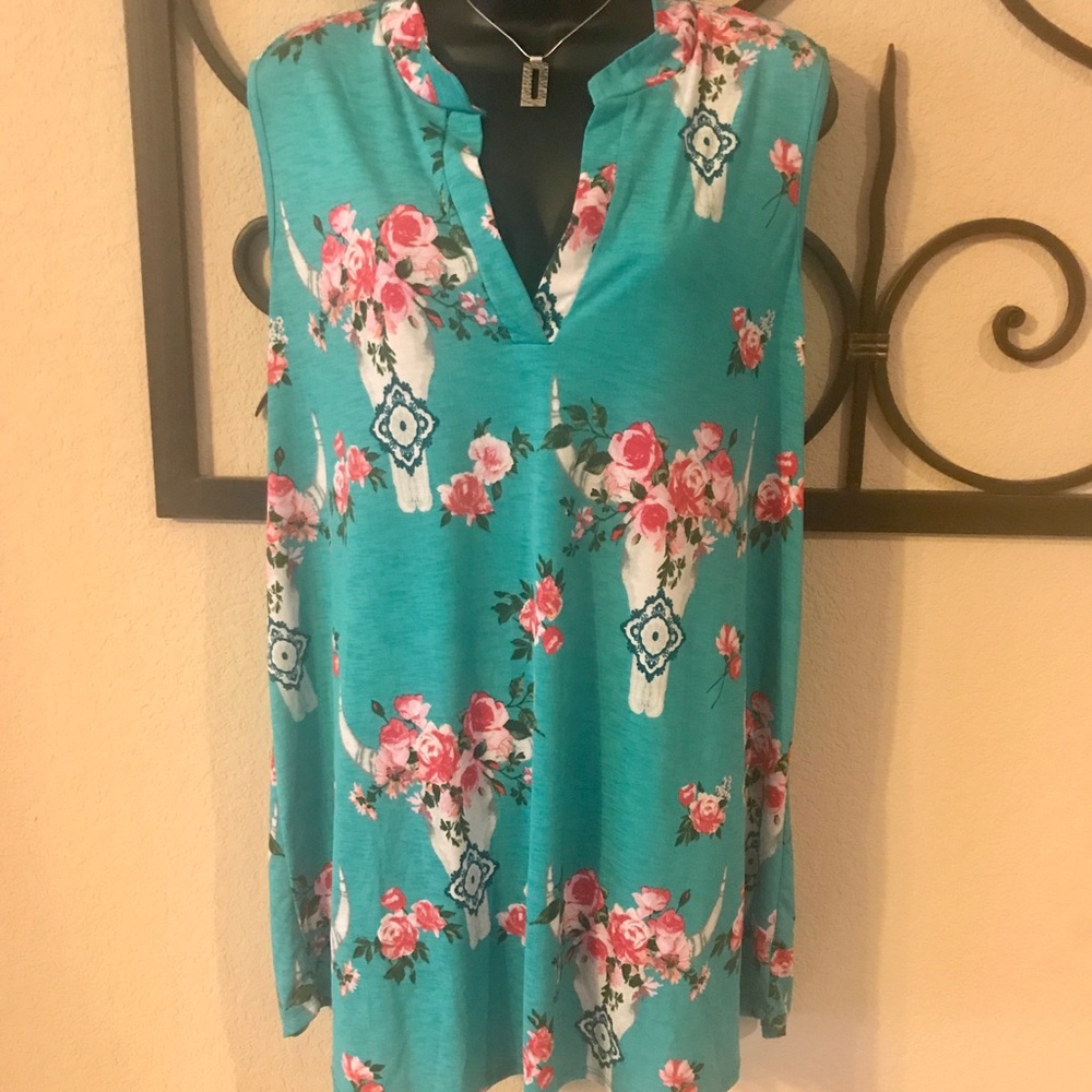 Lilypad Teal Bull Skull Tunic